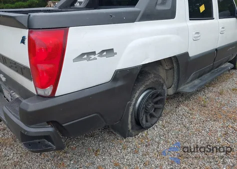 2003 Chevrolet Avalanche 1500 z USA, uszkodzony, nr VIN 3GNEK13T13G142280